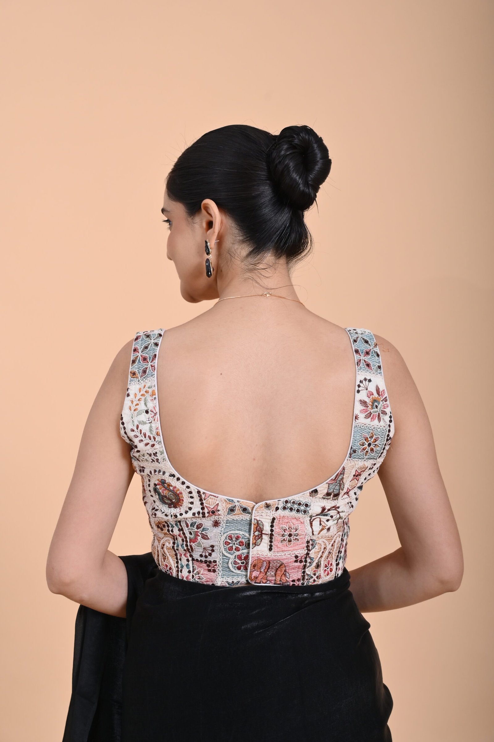 K2+FENDY SAREE - Image 5