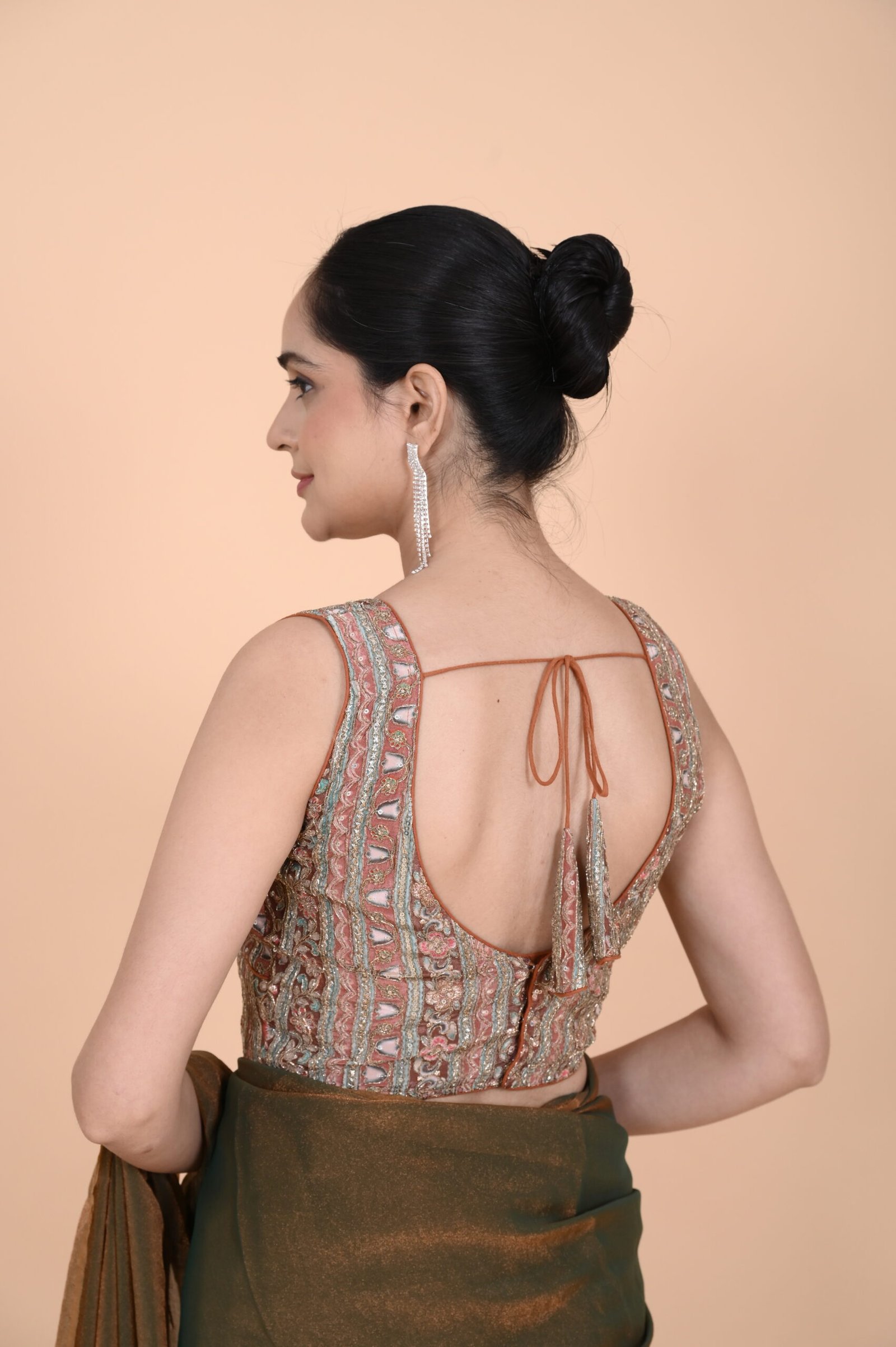 HUMSAFAR+COSMOS SAREE - Image 5