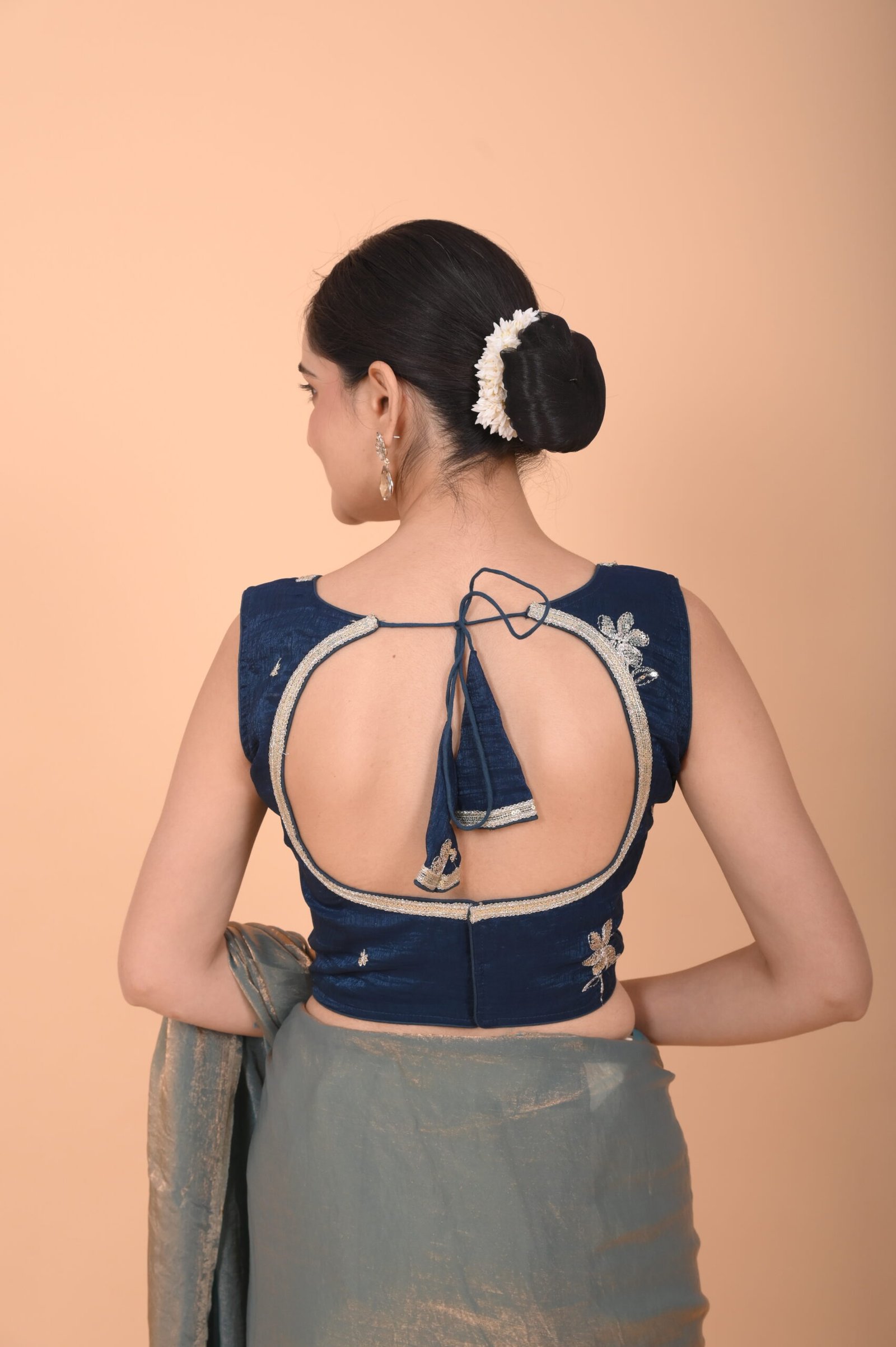 SUMANGLA+COSMOS SAREE - Image 5